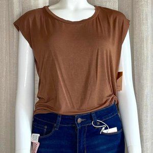 brand Marlow blouse, color brown camel